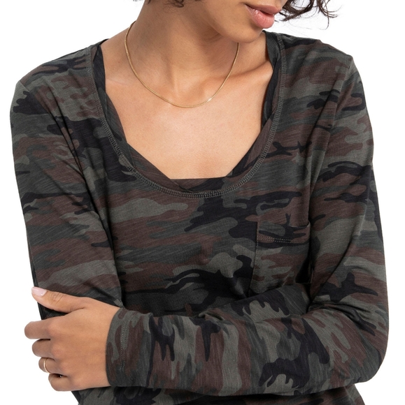 Social Standard by Sanctuary Dylan Scoop Tee, M, Camo, NWT - Picture 4 of 13